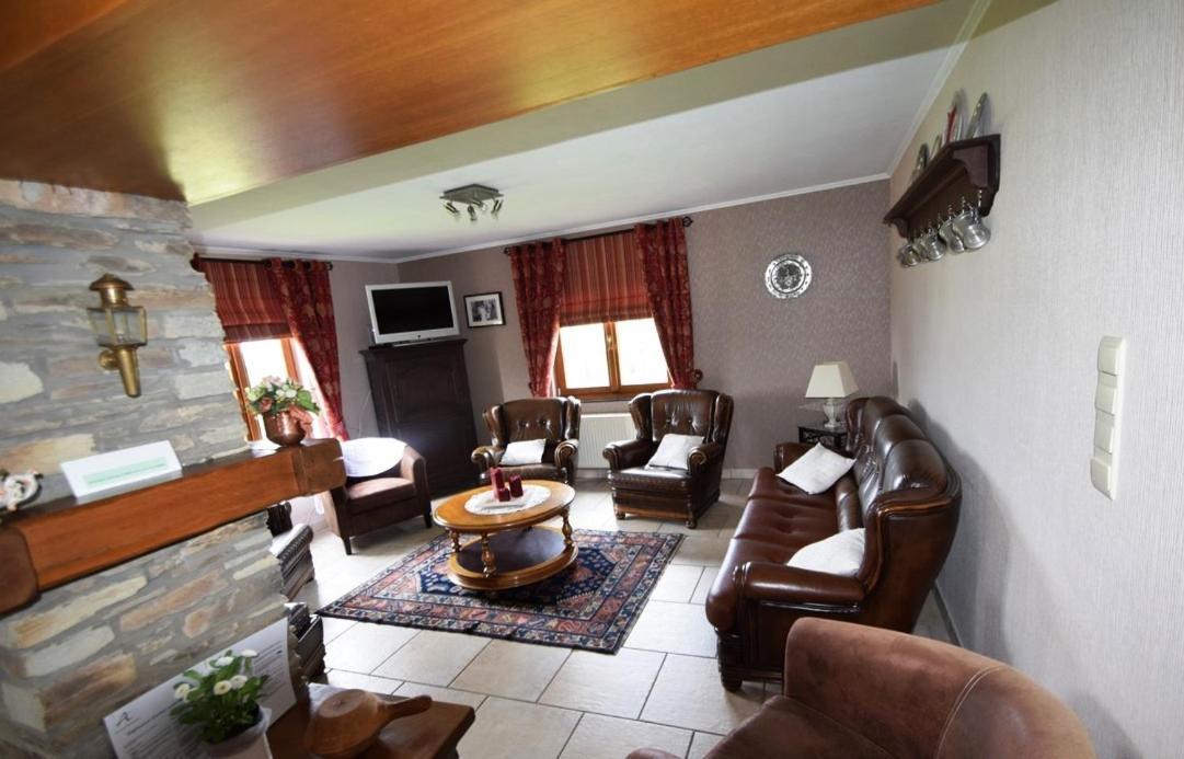 Villa La Petite Ferme à Rochehaut Extérieur photo